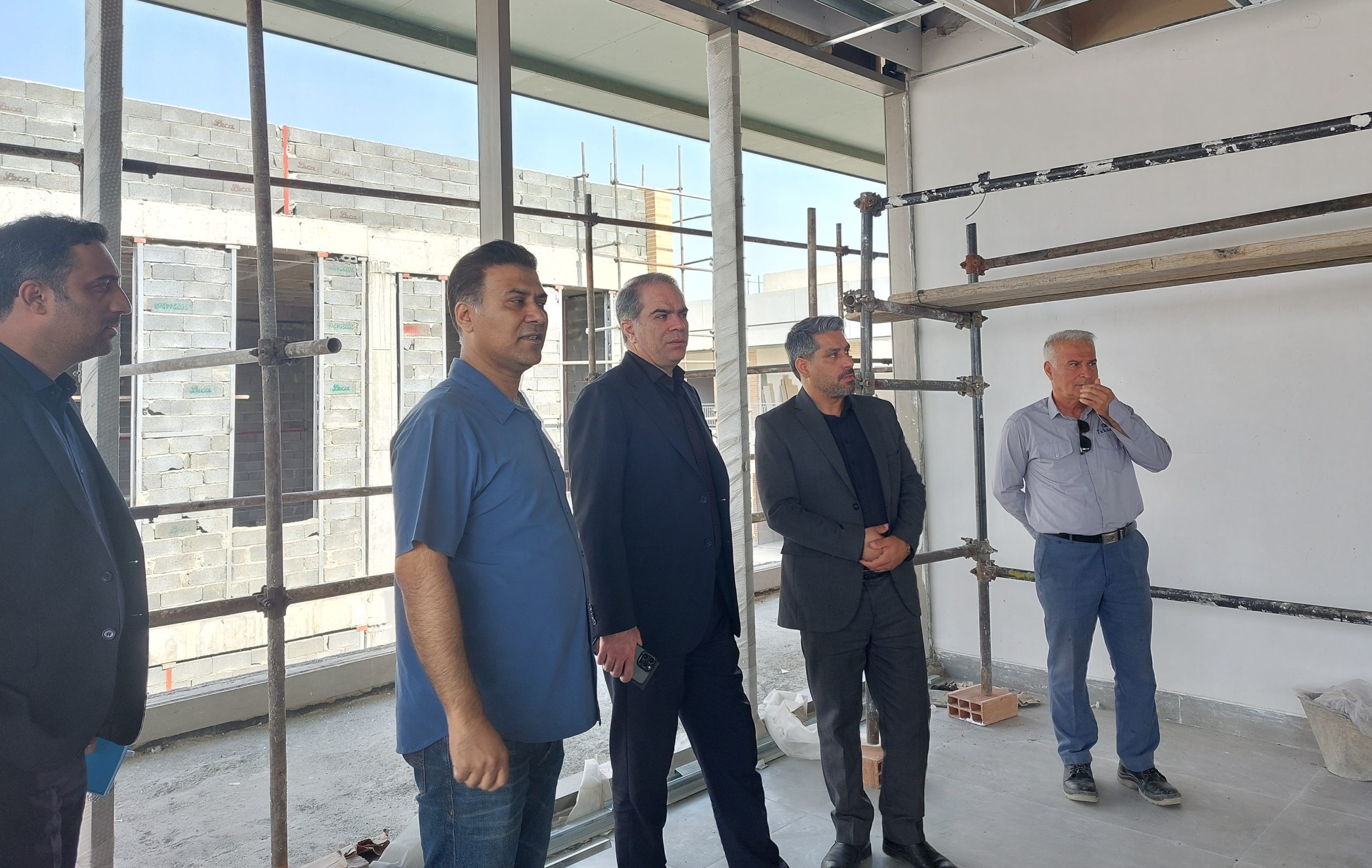 Periodic visit of the Mayor and the Technical and Engineering Deputy of Andisheh to the Banou Sarai project