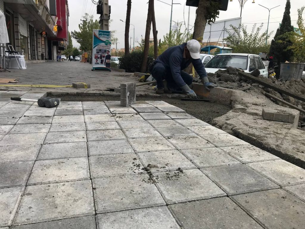 پروژه پیادهروسازی و ترمیم پیادهرو شهر اندیشه